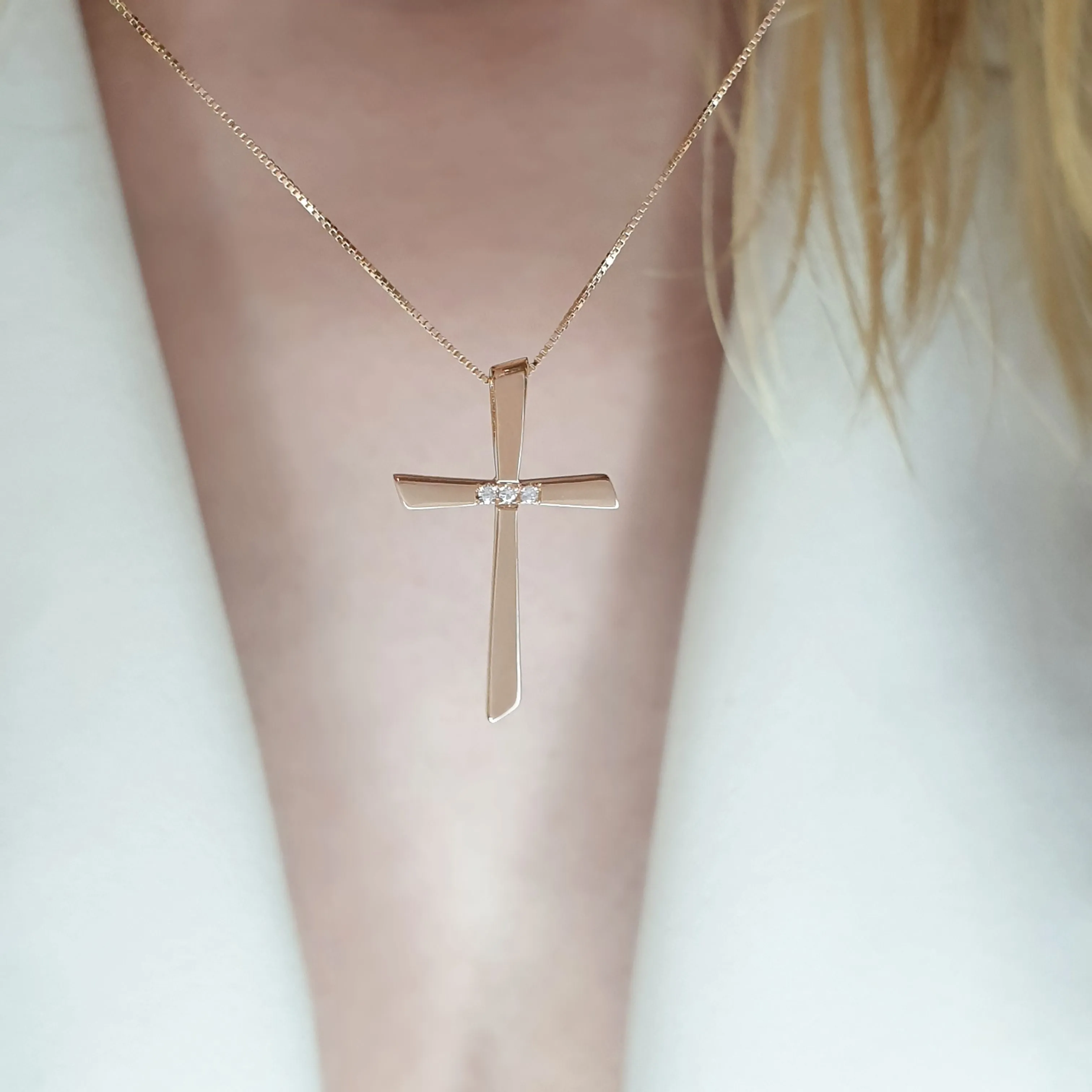 3 Diamonds cross necklace