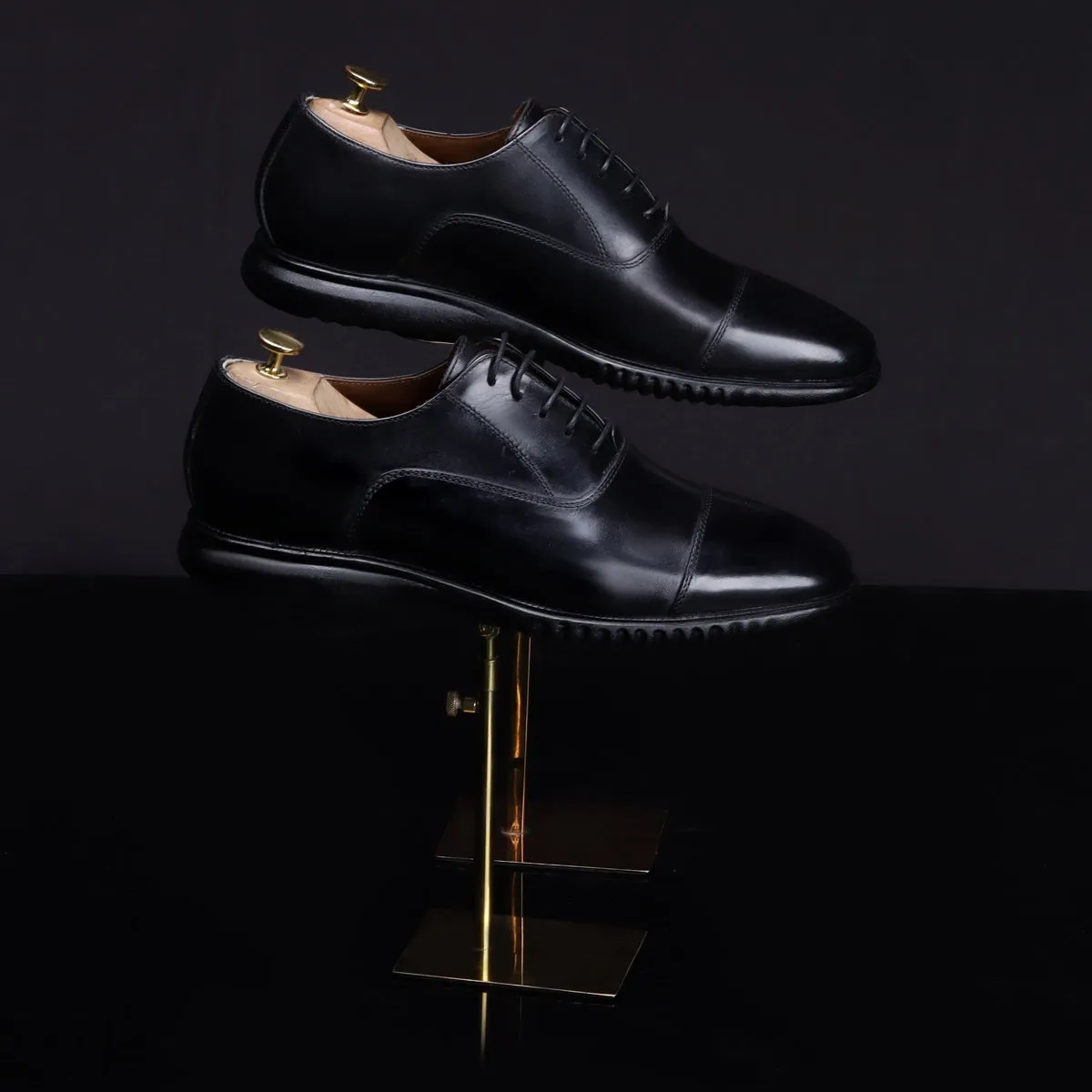 Black Leather Oxford Lace-Up Shoes with Sneaker Sole