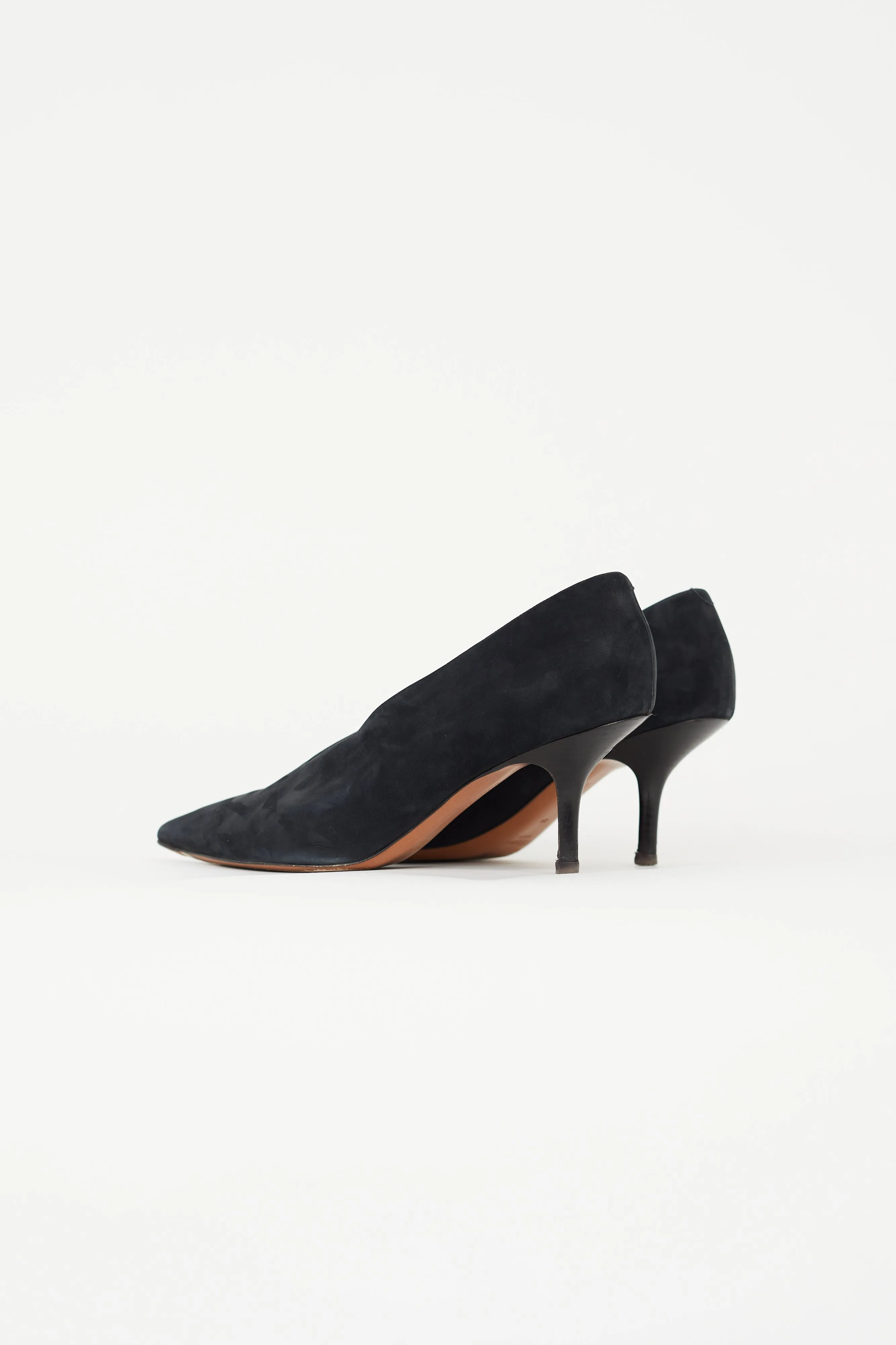 Black Nubuck Leather Pump