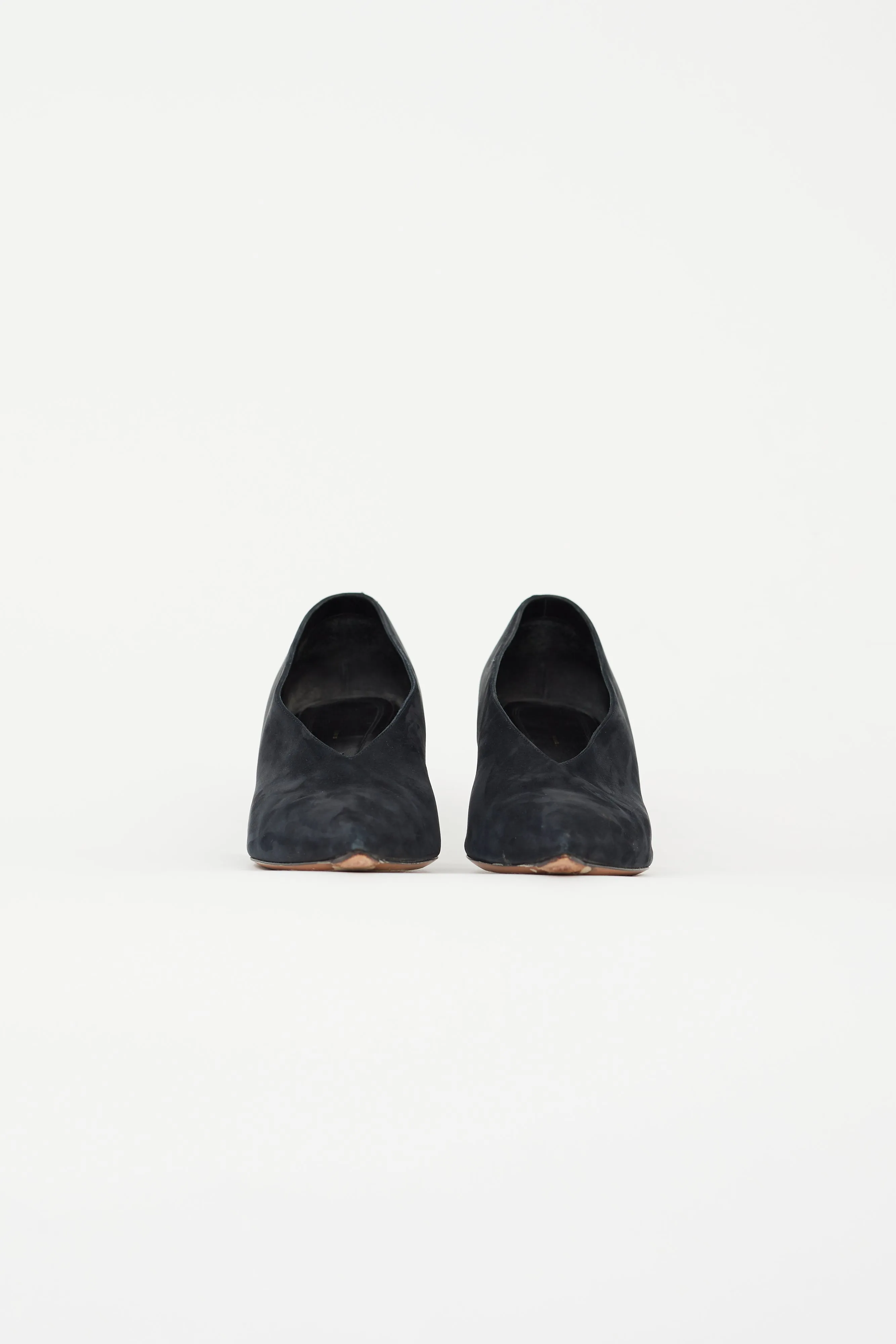 Black Nubuck Leather Pump