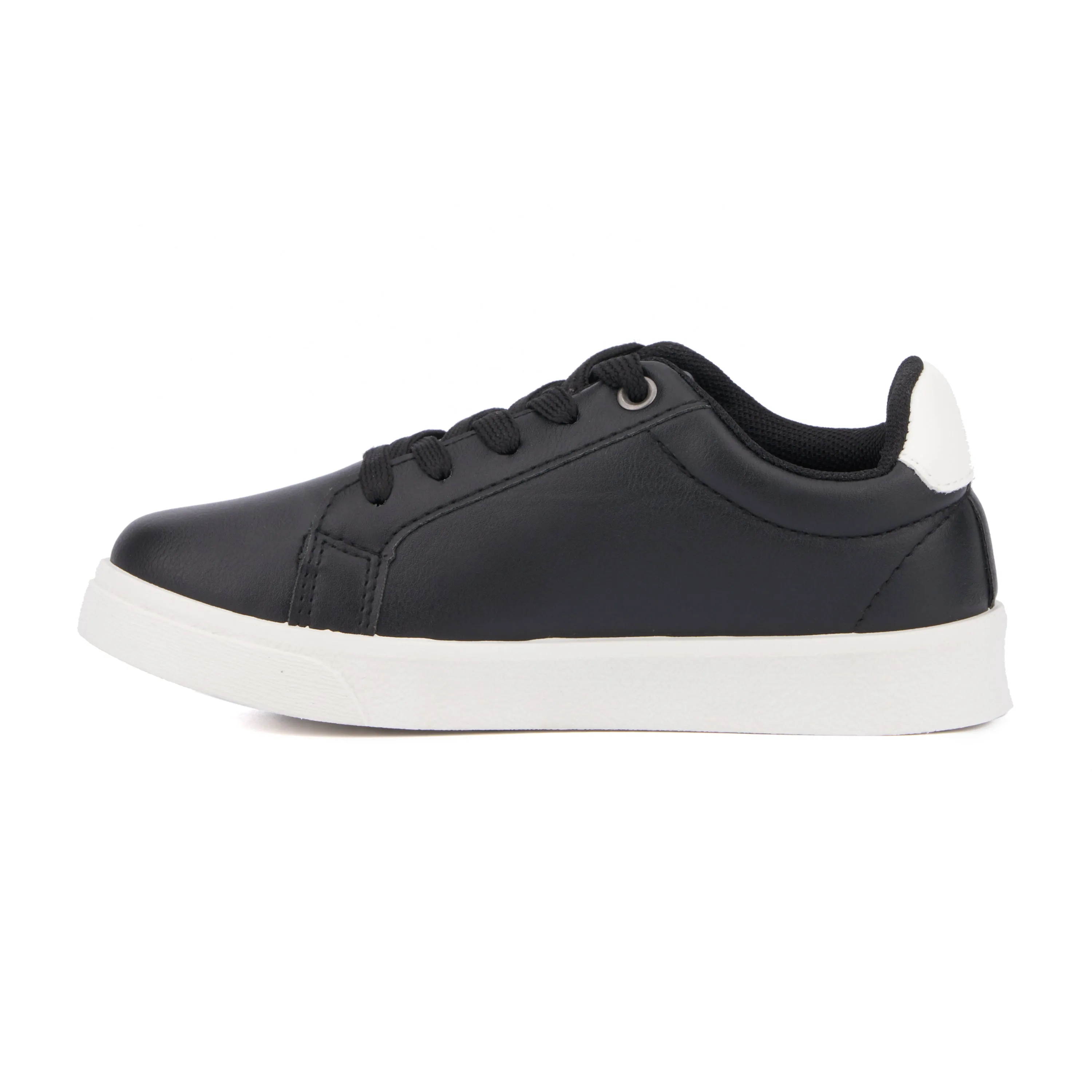 Boy's Conan Low Top Sneakers