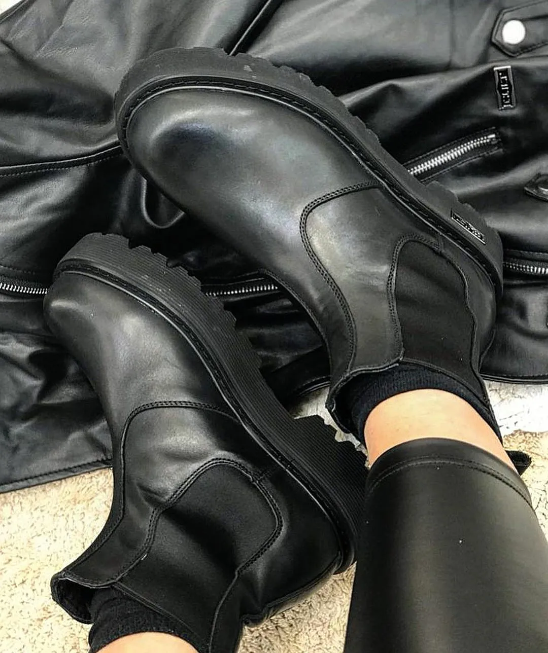 Cult Chelsea Boots