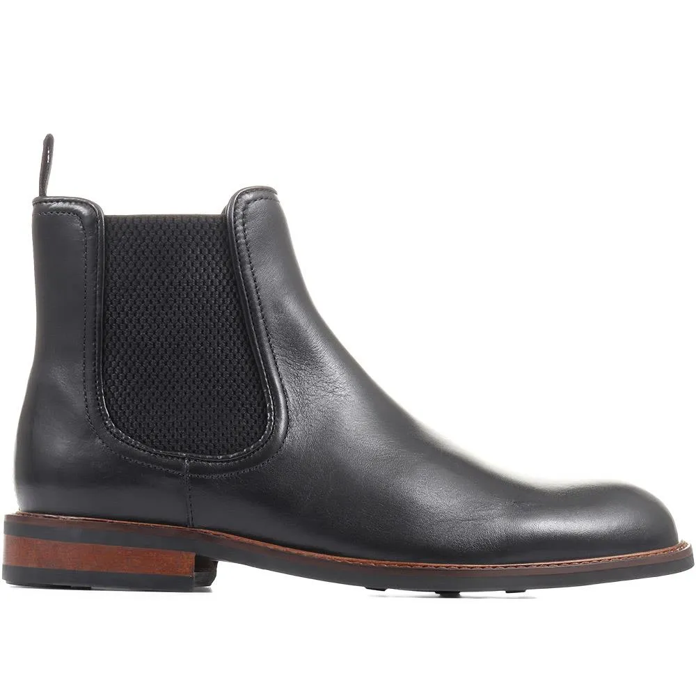 Eastbourne Leather Chelsea Boots - EASTBOURNE / 322 611