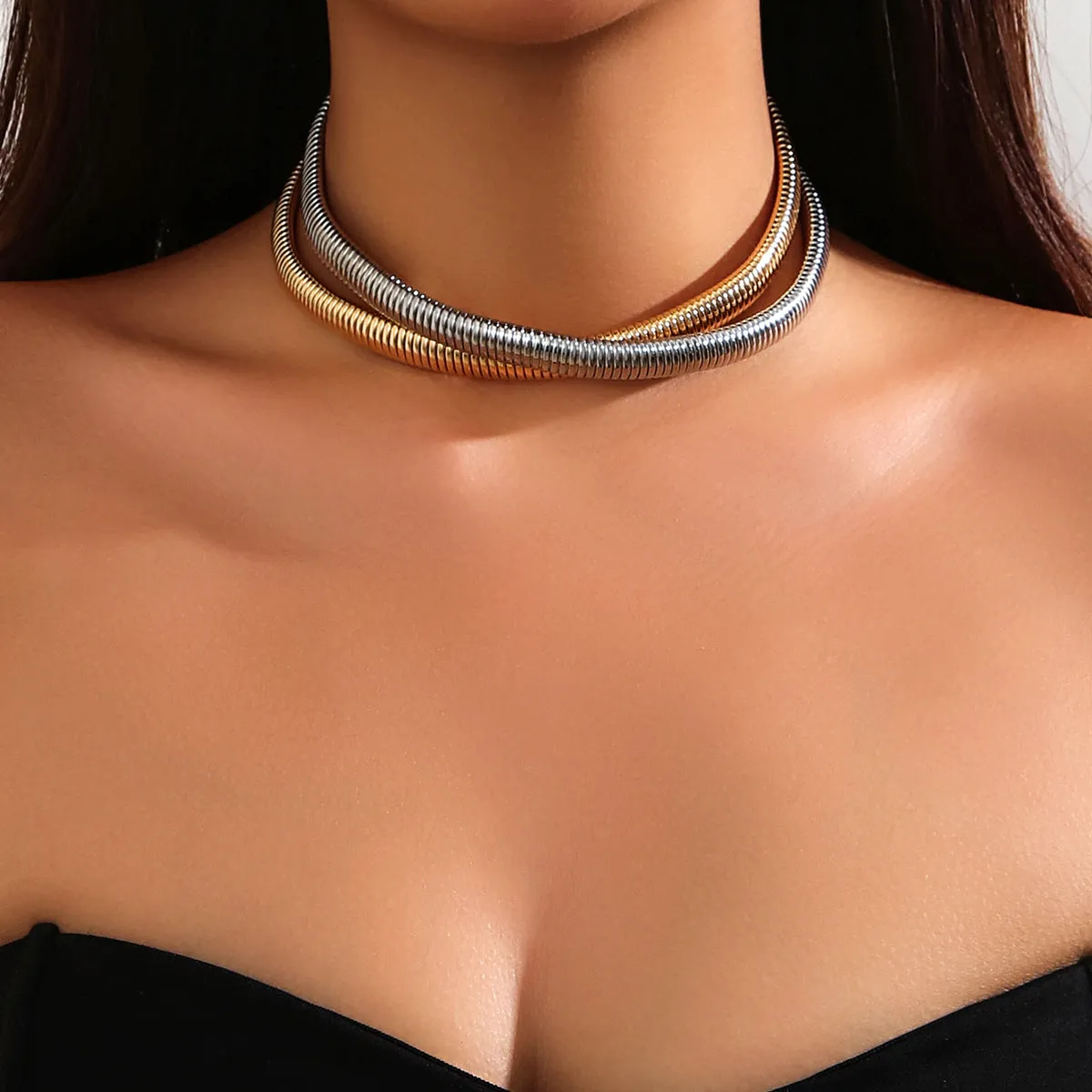 Extravagant Multi-layer Geometric Clavicle Necklace Inspired by Europe and The United States