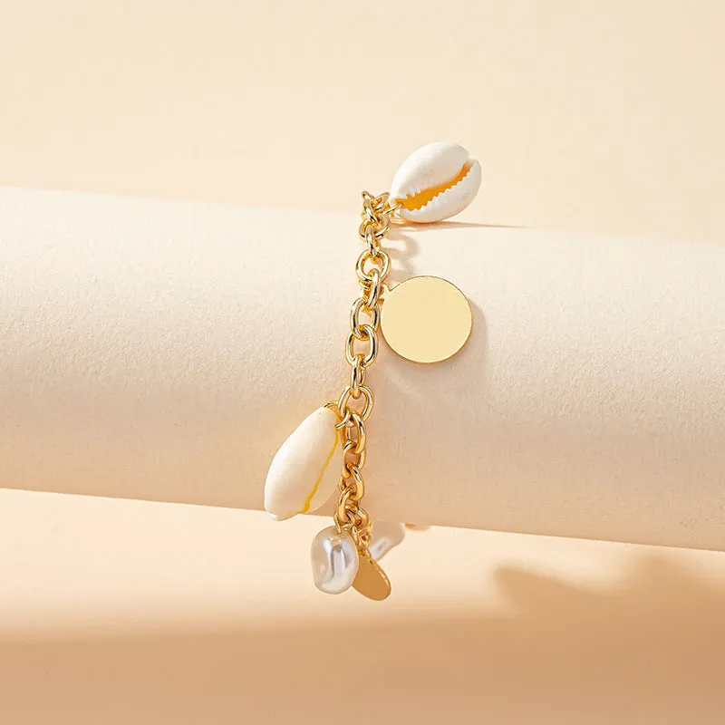 Extravagant Shell Pearl Bracelet with European Flair