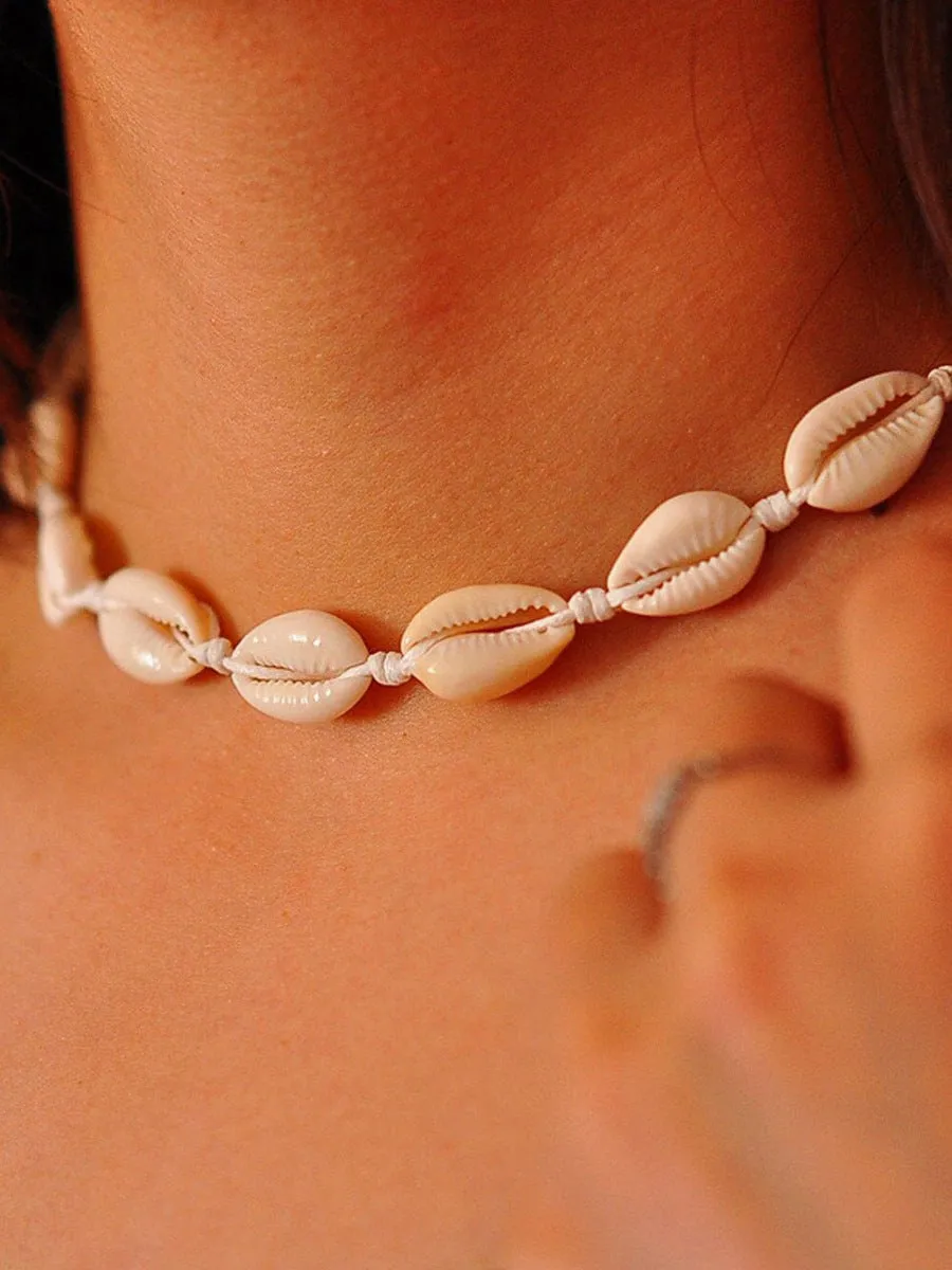 Extravagant Shell Rope Necklace - Vienna Verve Collection by Planderful