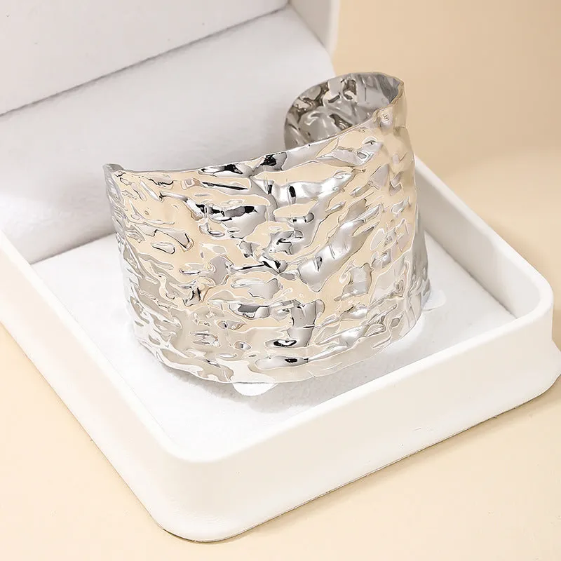 Extravagant Wide Bracelet with Irregular Folds for Fashion-Forward Women