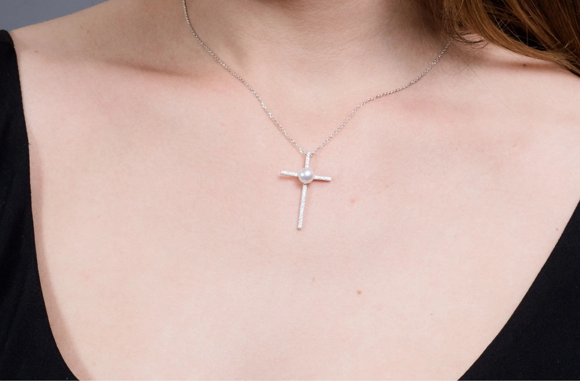 Freshwater Pearl Cross Pendant Chain Necklace