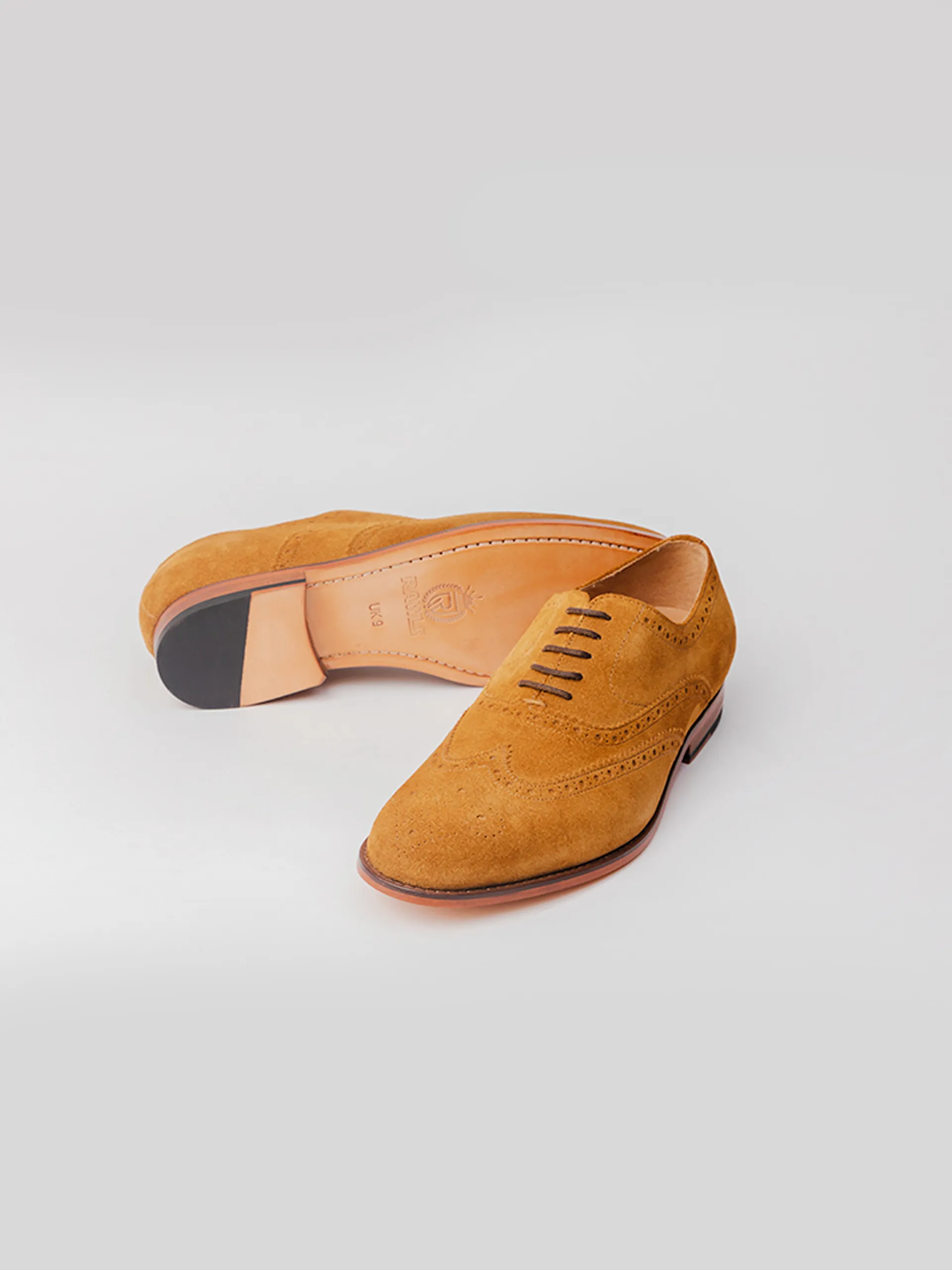 Helio Wingtip Oxford - Cognac Suede