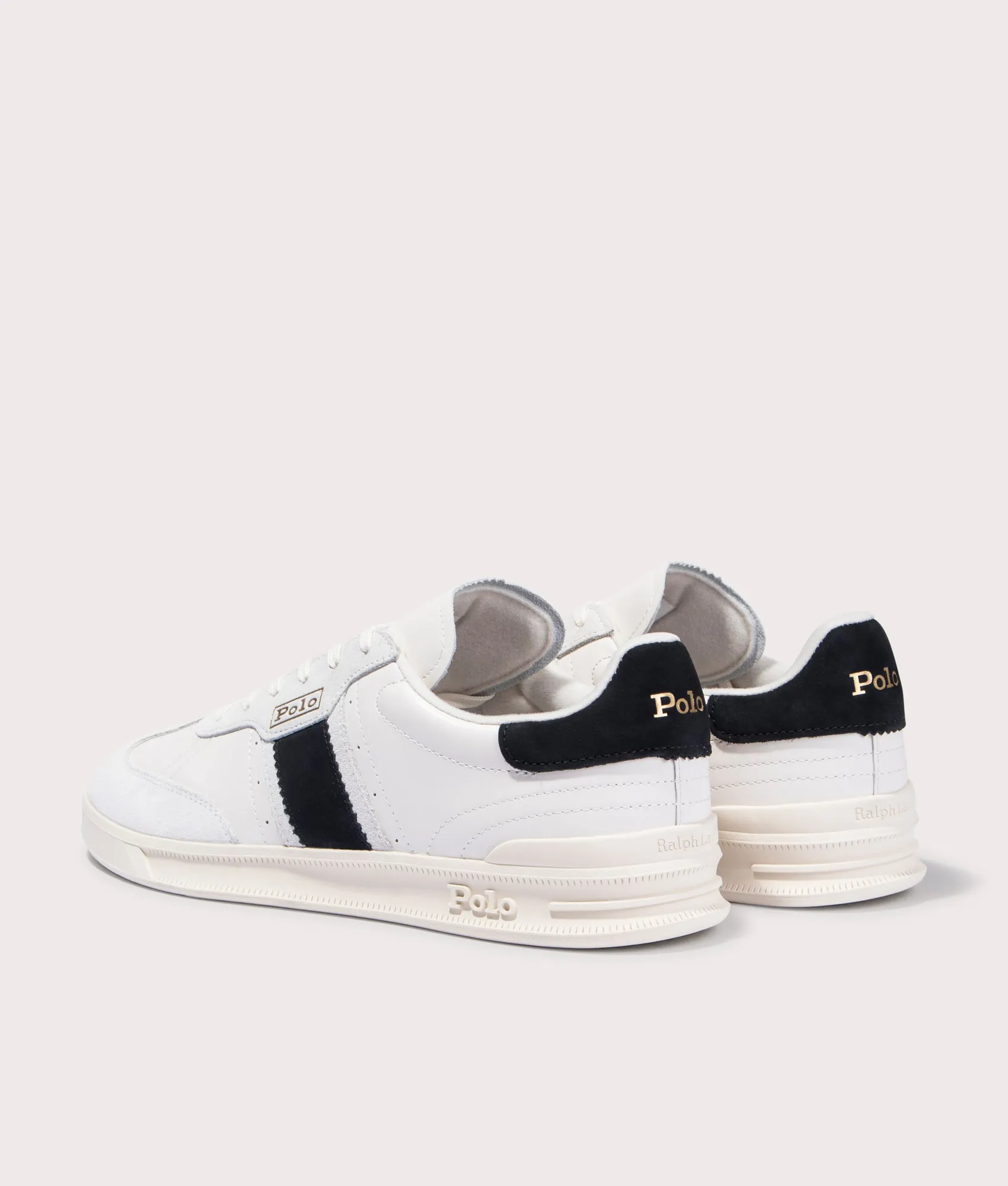 HTR AERA Low Top Lace Sneakers