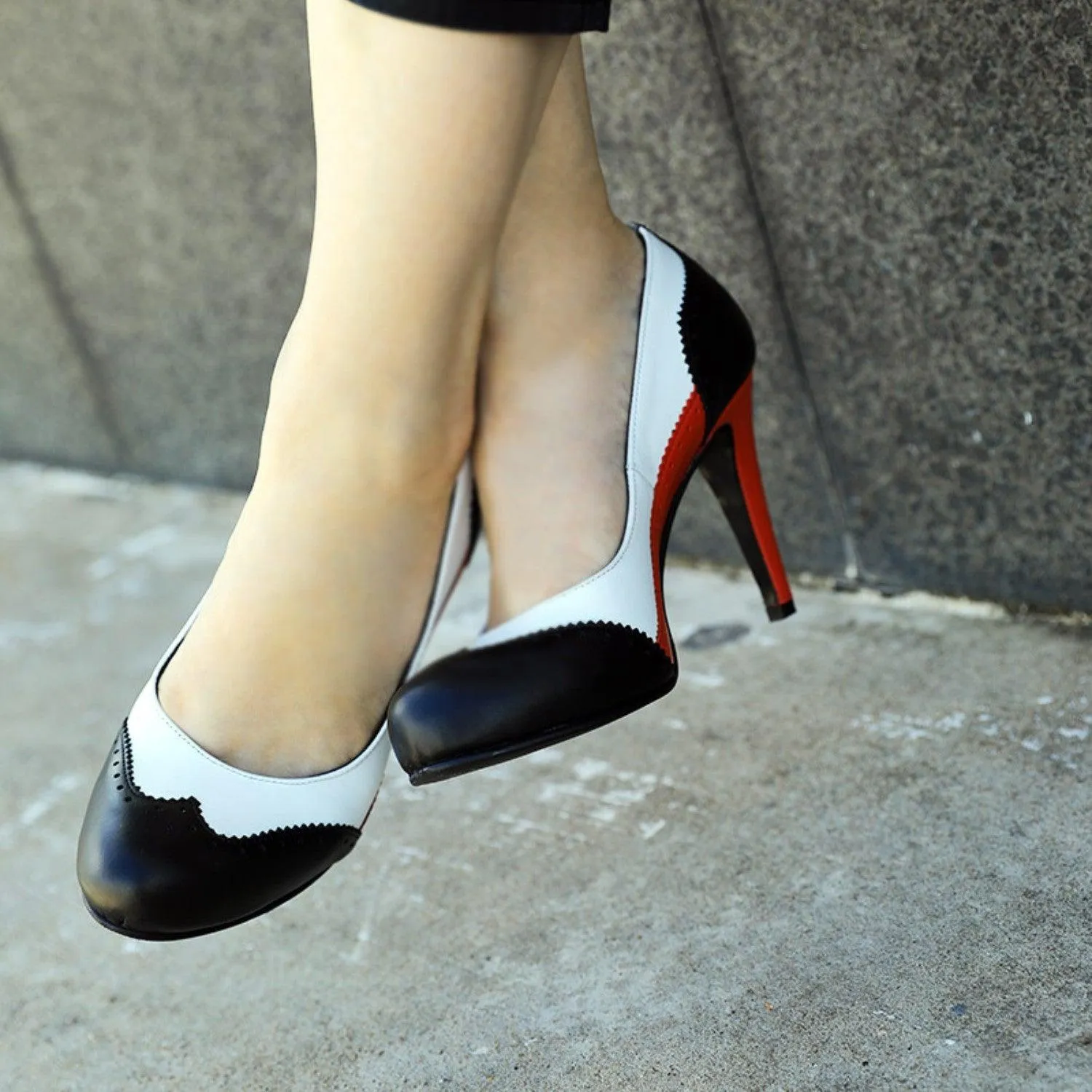 Juvia Oxford High Heel Pump