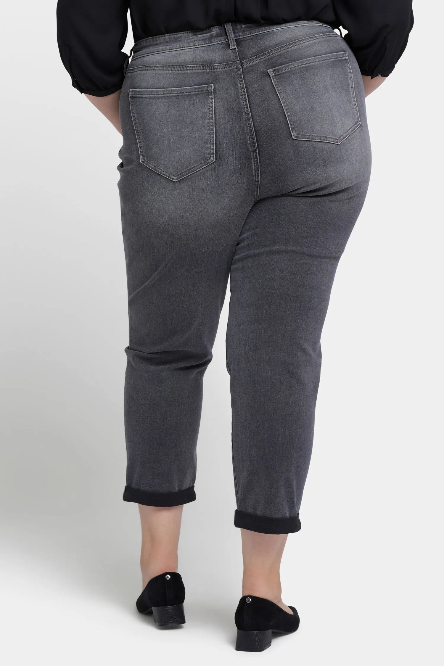 Margot Girlfriend Pants In Plus Size - Nellie