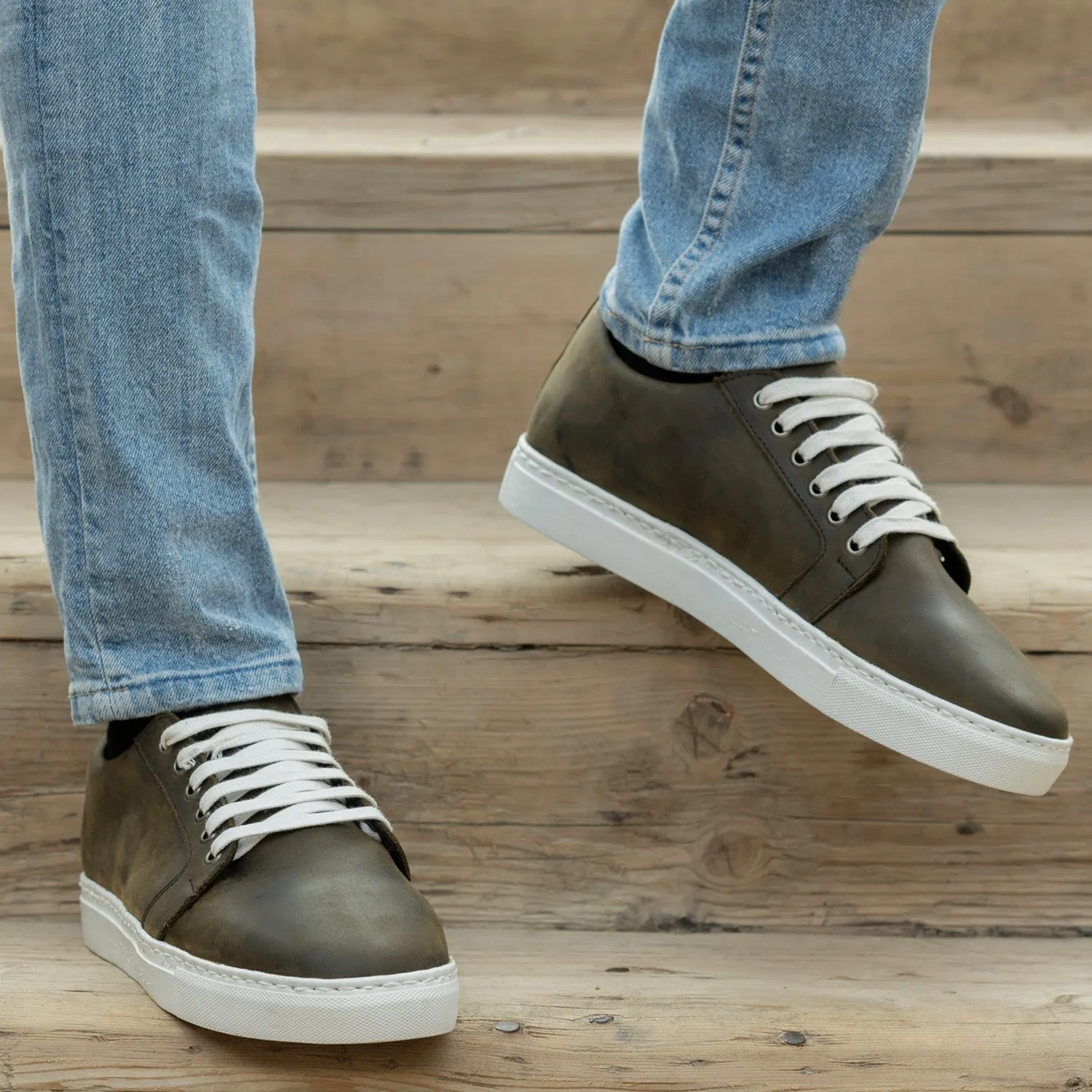 Murphy Low Top Olive Pullup Leather Sneakers