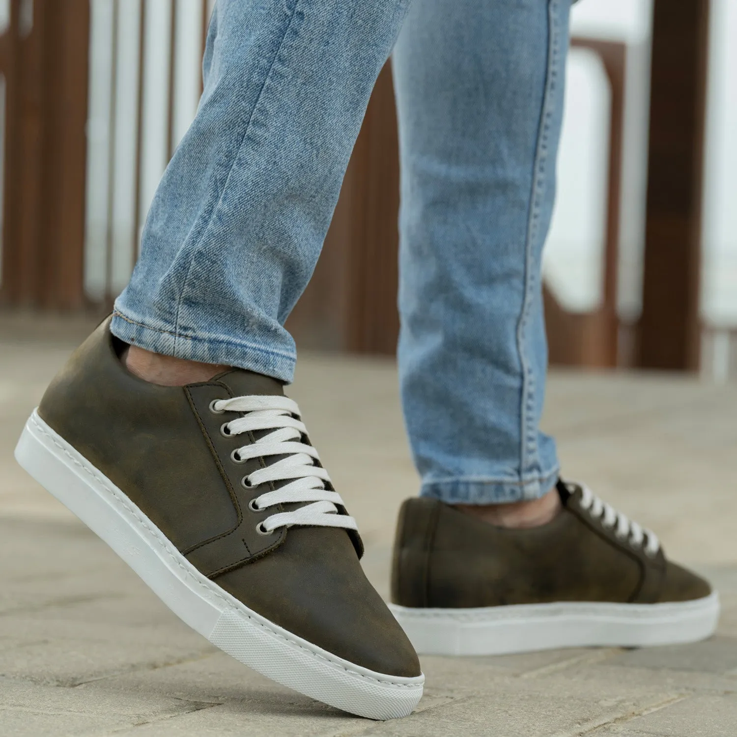 Murphy Low Top Olive Pullup Leather Sneakers