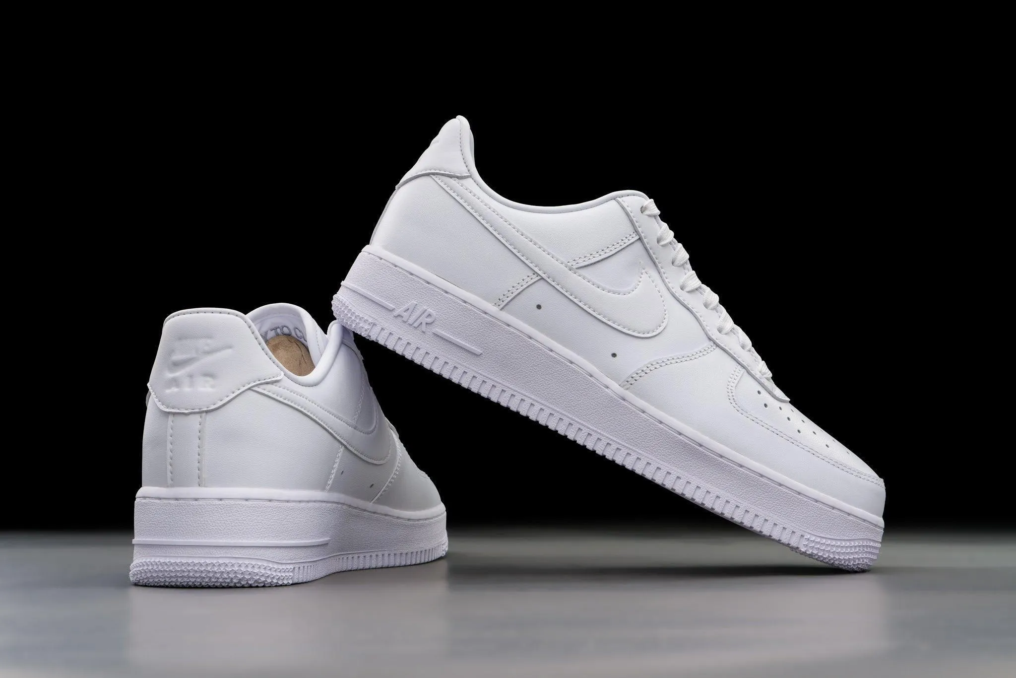 Nike Air Force 1 Low 07 'Triple White'