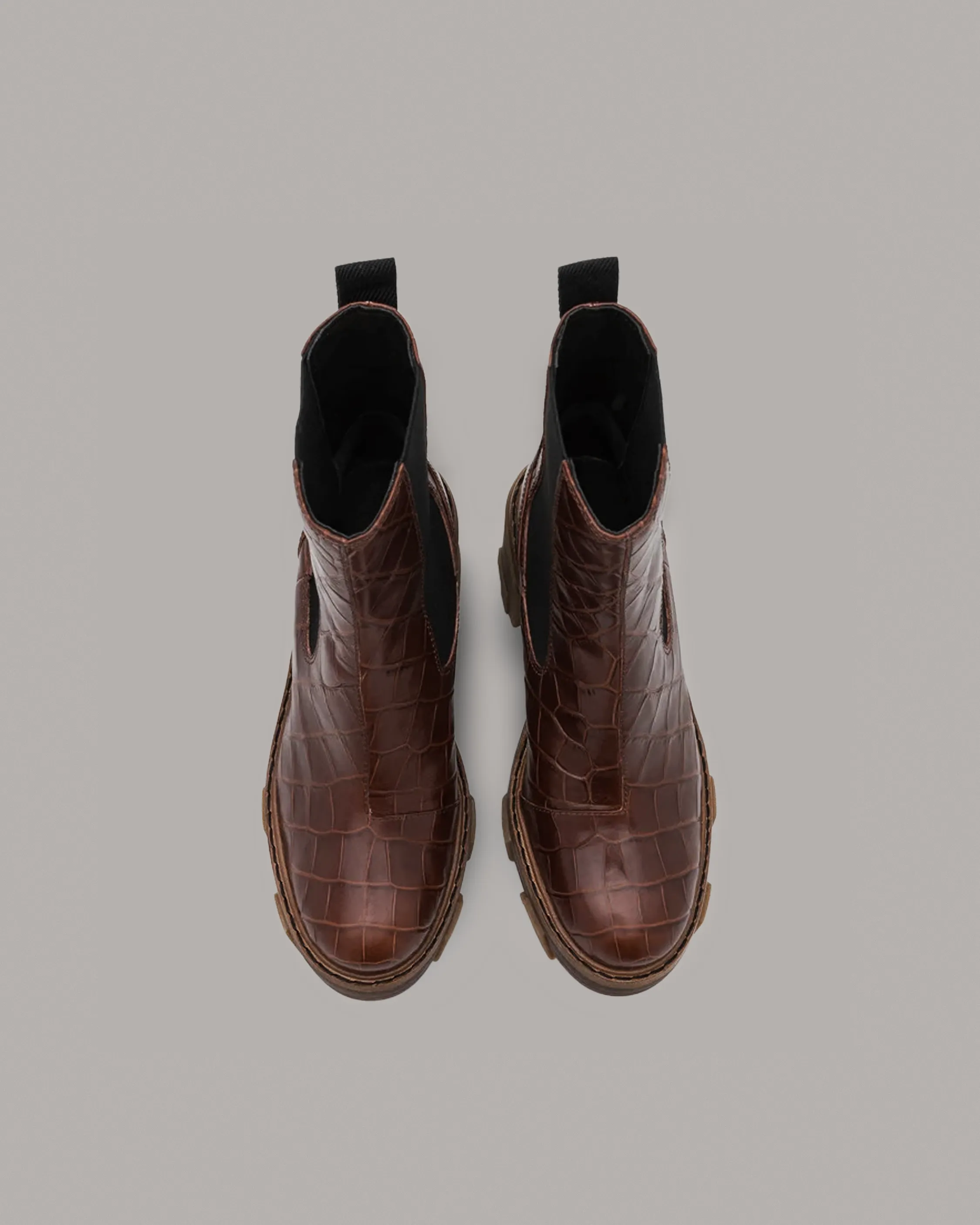 Shiloh Mid Chelsea Boots