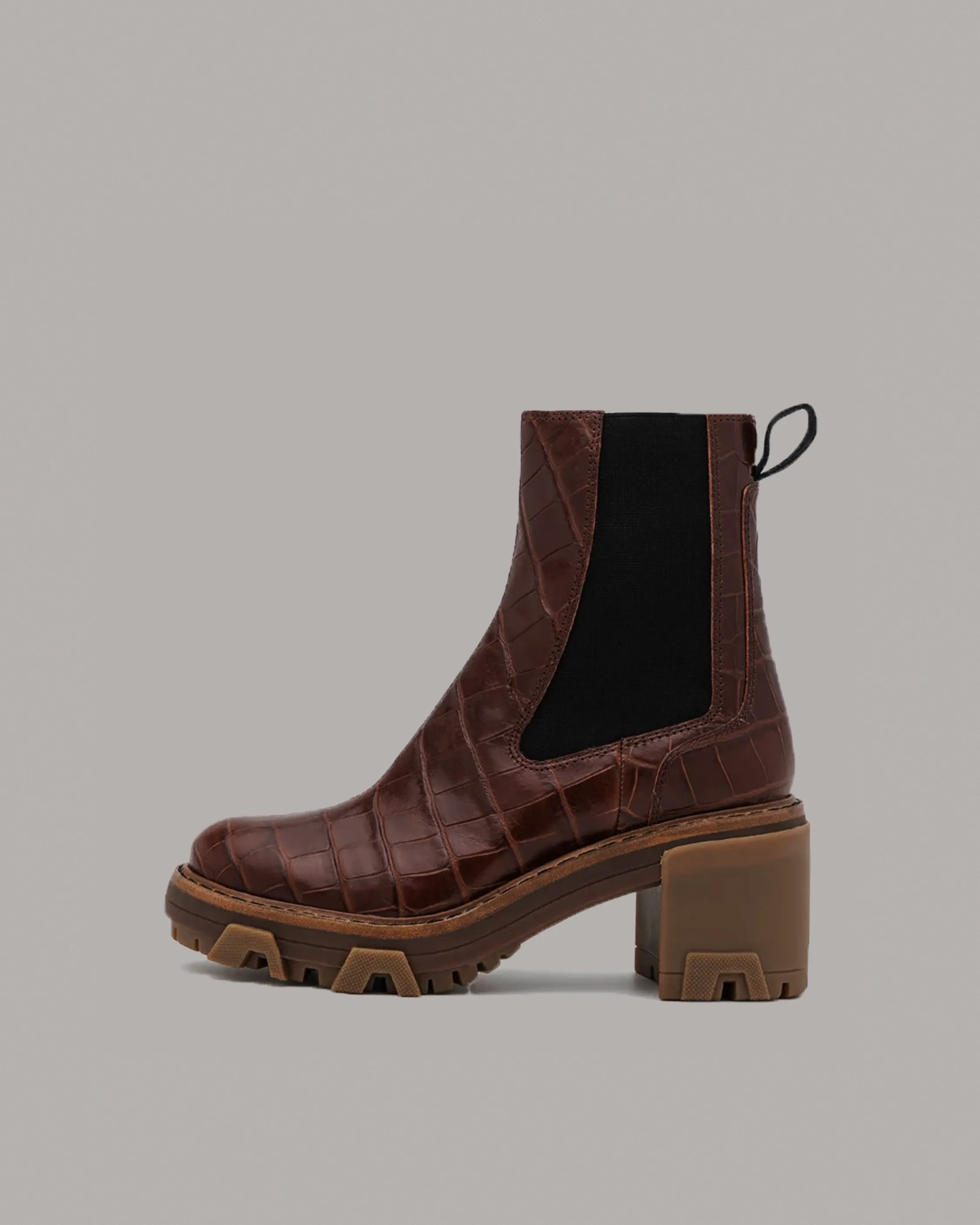 Shiloh Mid Chelsea Boots