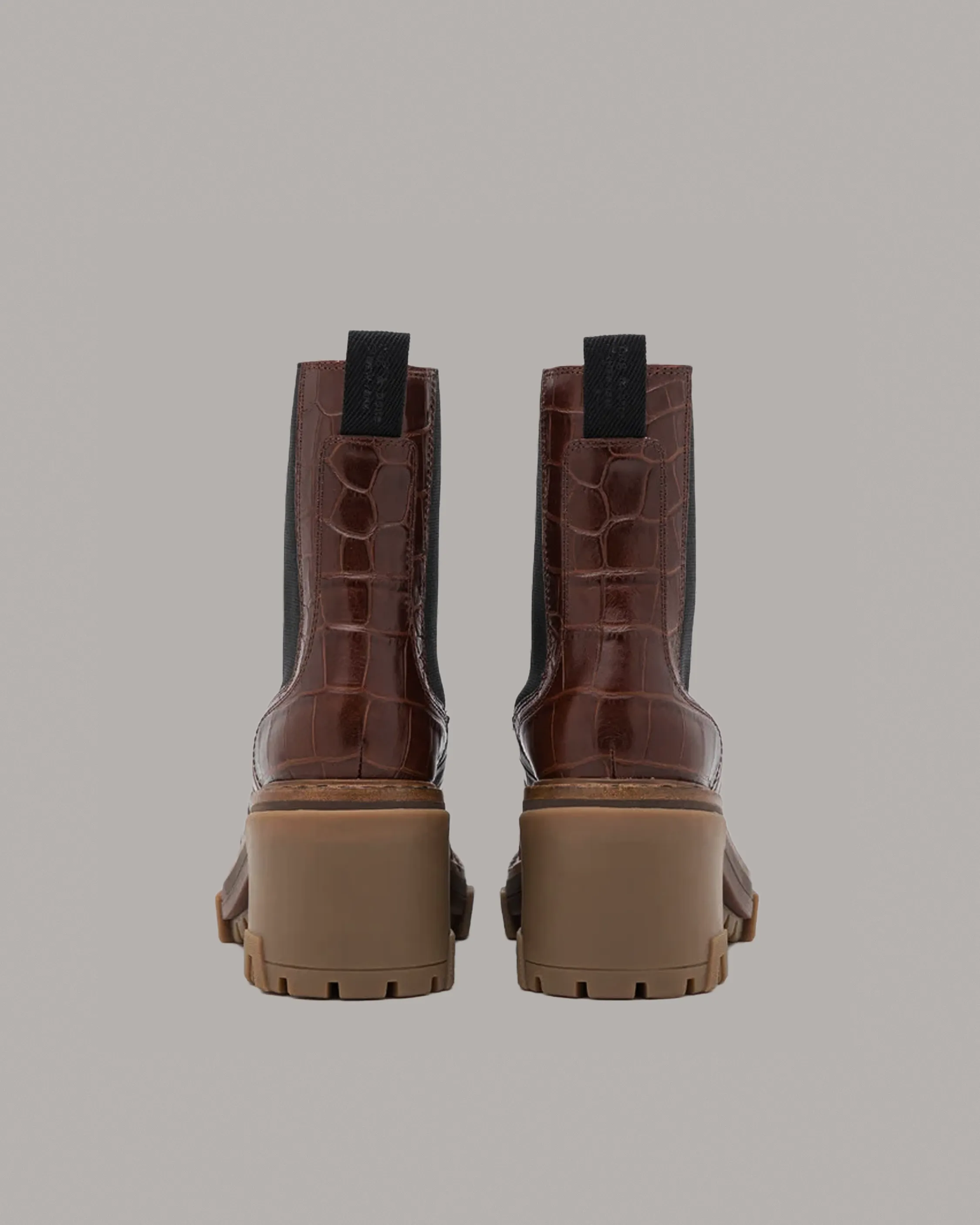 Shiloh Mid Chelsea Boots