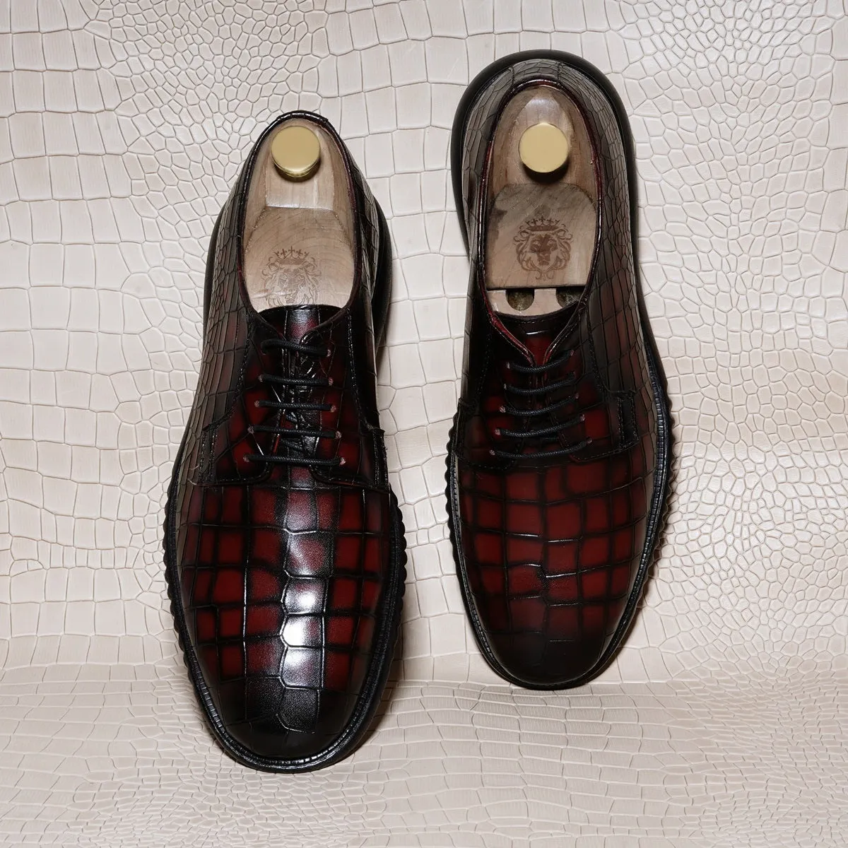 Smokey Finish Formal Shoes in Light-Weight with Oxford Lace-Up Deep Cut Leather