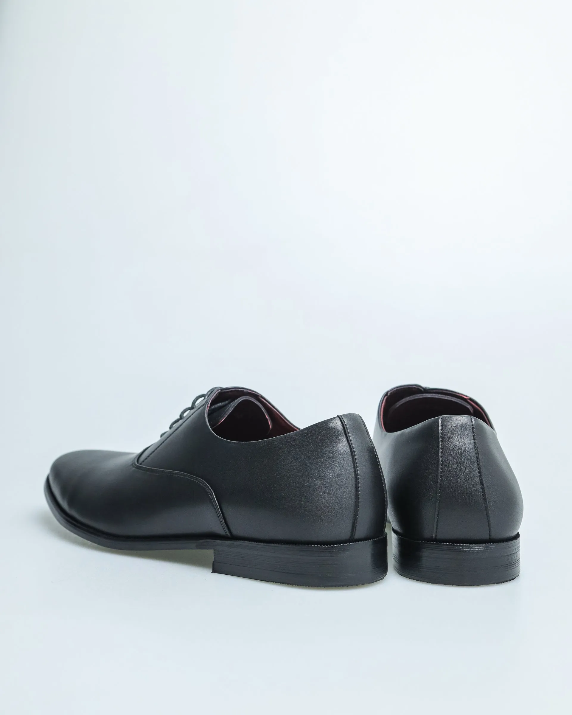 Tomaz HF058 Men's Plain Toe Oxford (Black)