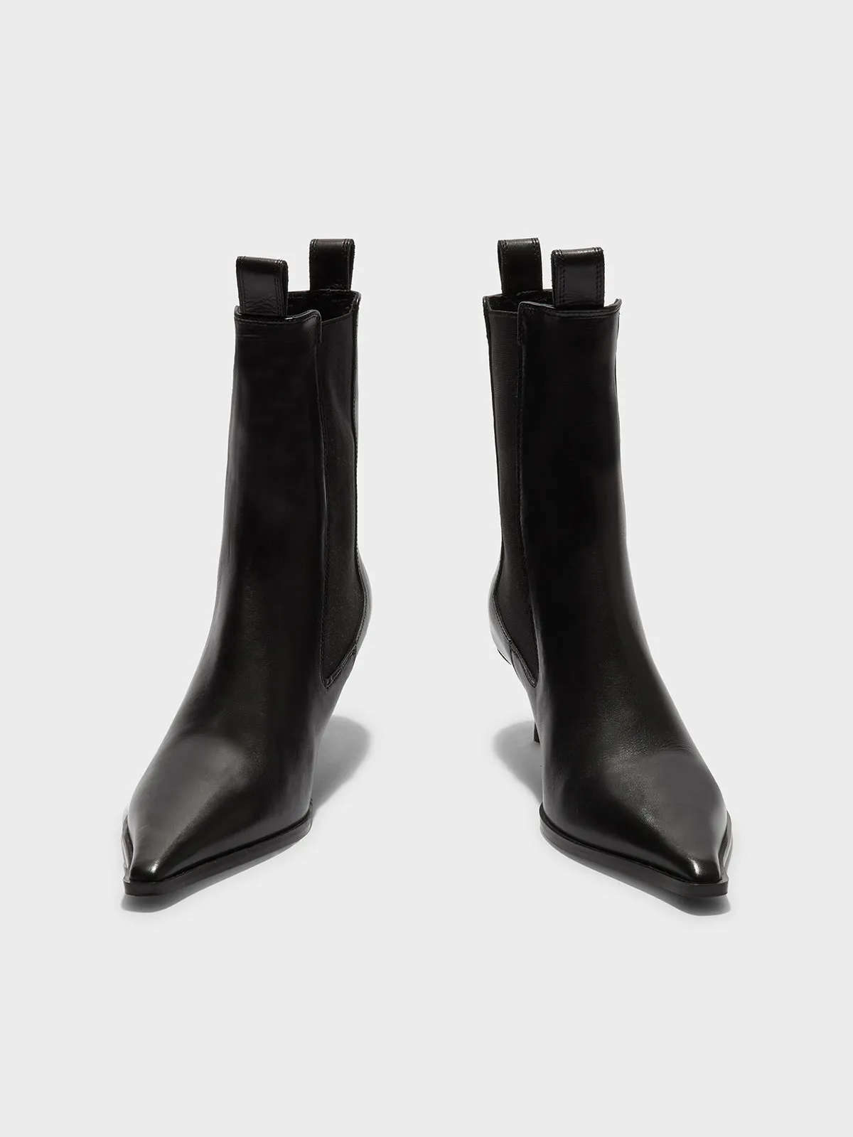 Valeria Leather Chelsea Boots