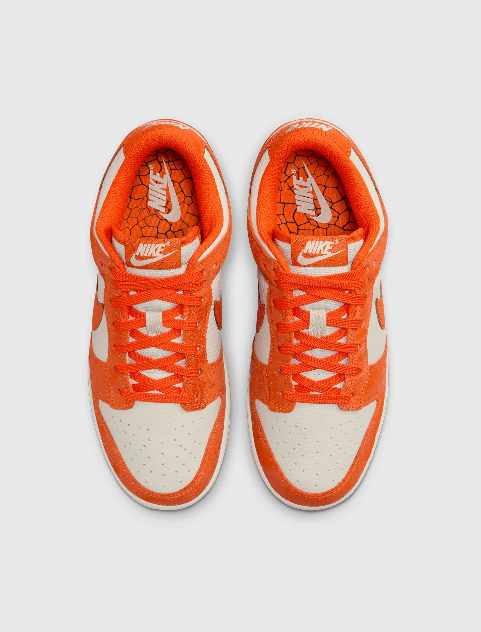 WOMEN'S DUNK LOW "CRACKED ORANGE"